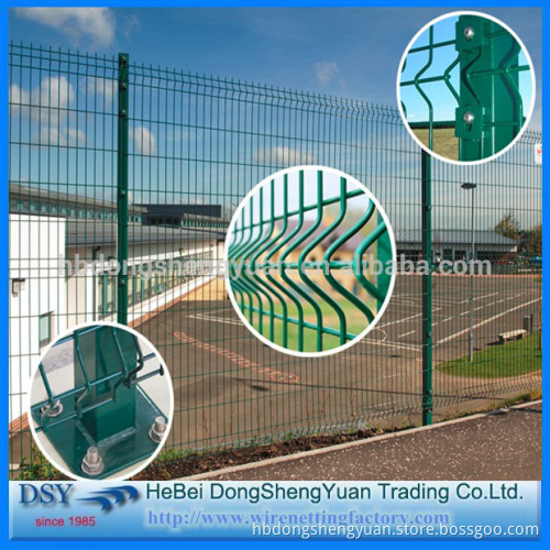 cheap fence panels/3D Bending Fence/curved wire mesh fence